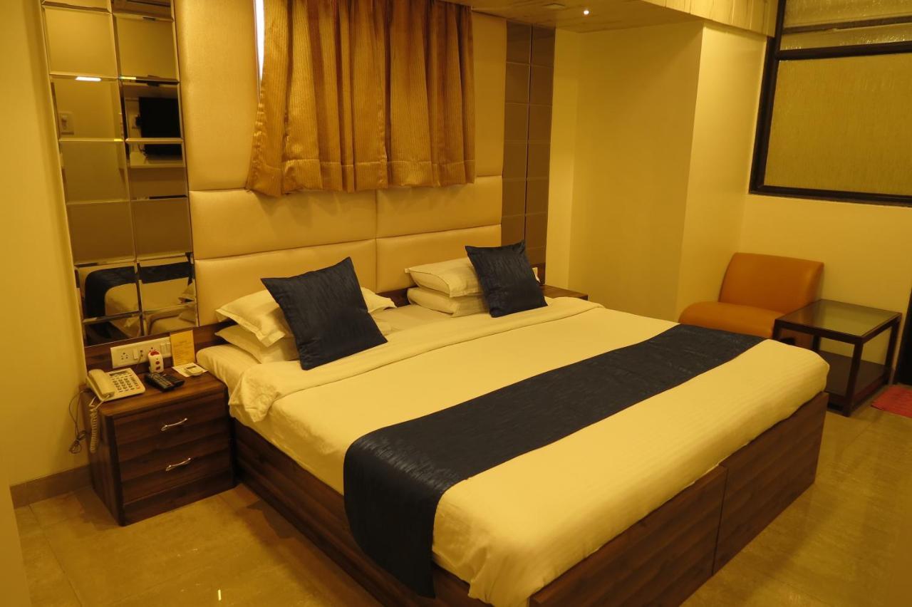 Jyoti Dwelling Hotel Mumbai Exterior foto