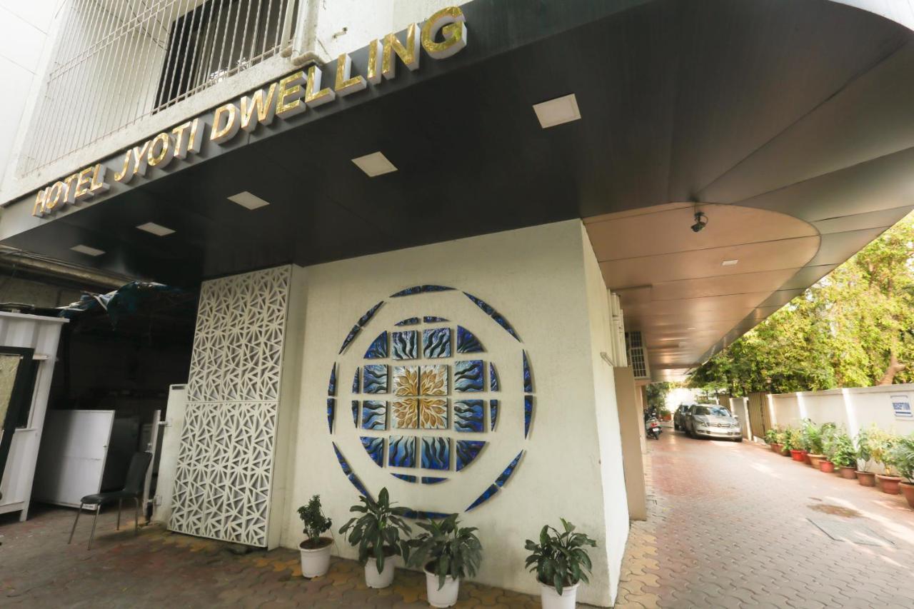 Jyoti Dwelling Hotel Mumbai Exterior foto